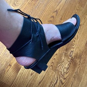 Iconic German Brand Trippen - size 40